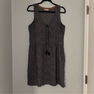 Clementina Gray Micro-Polka Dot Sleeveless Button-Up Tassel Top Tunic